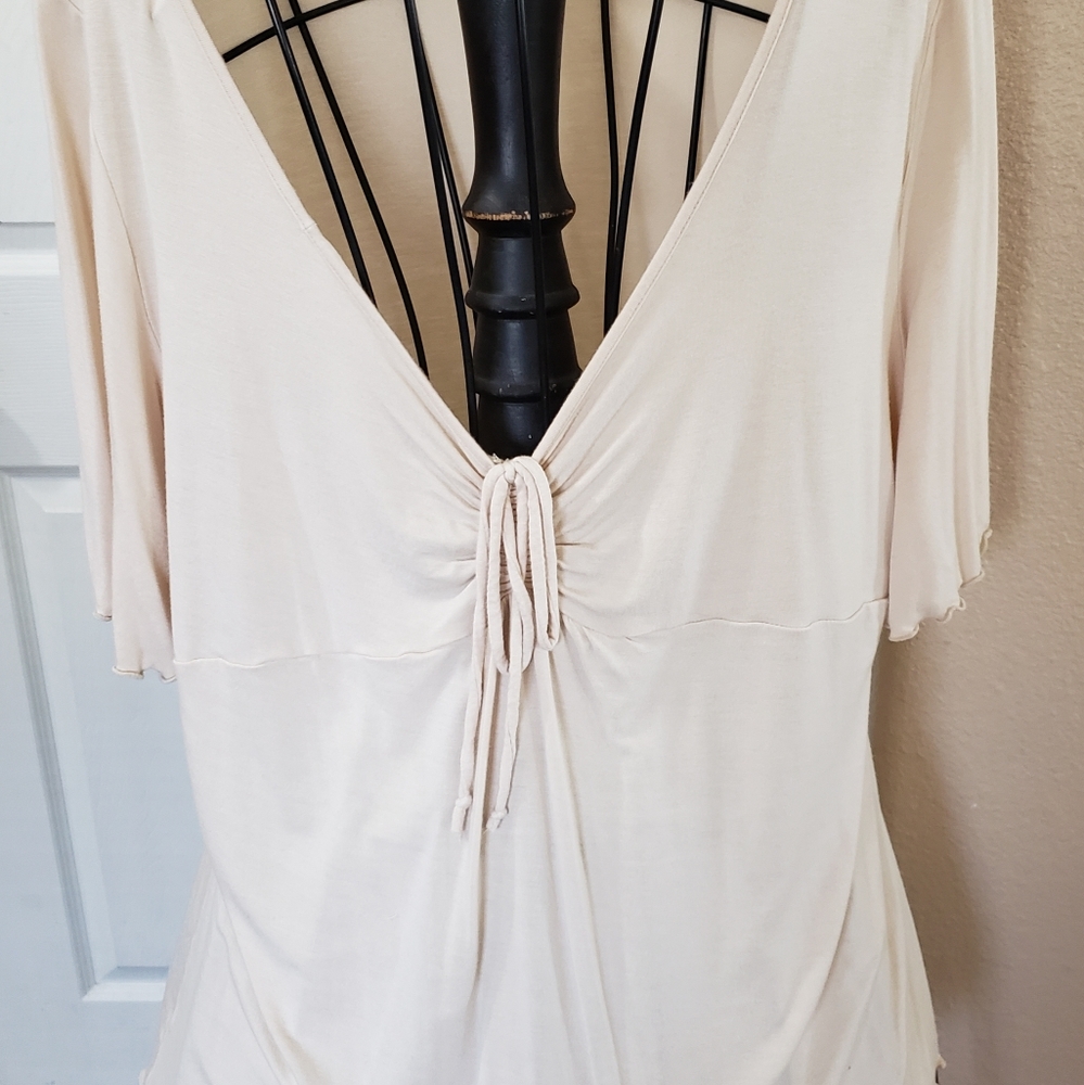 Cute comfy short sleeve top